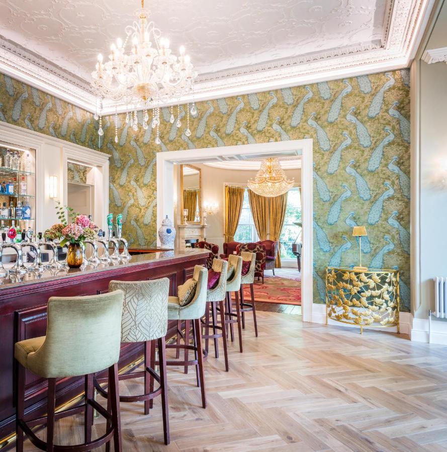 Cork'S Vienna Woods Hotel & Villas ภายนอก รูปภาพ
