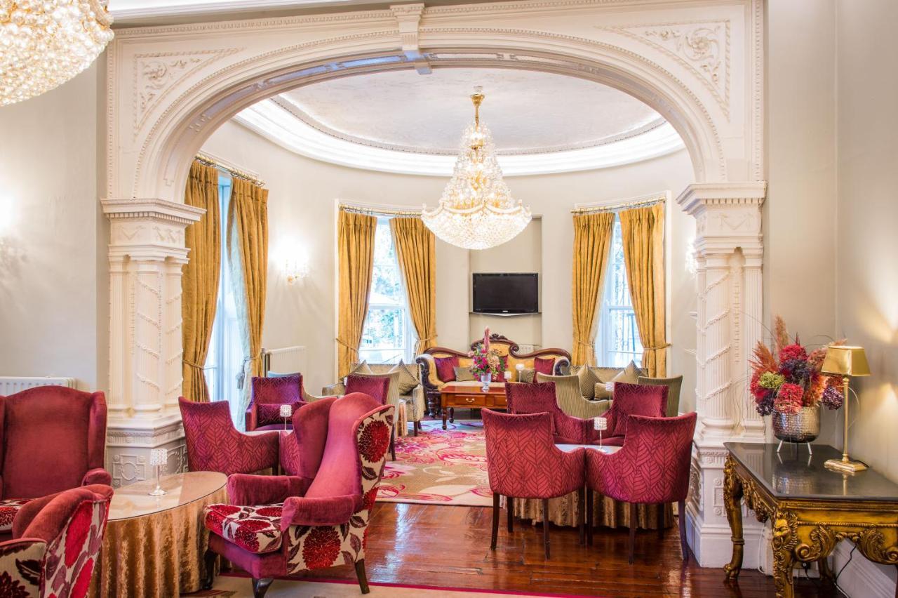 Cork'S Vienna Woods Hotel & Villas ภายนอก รูปภาพ