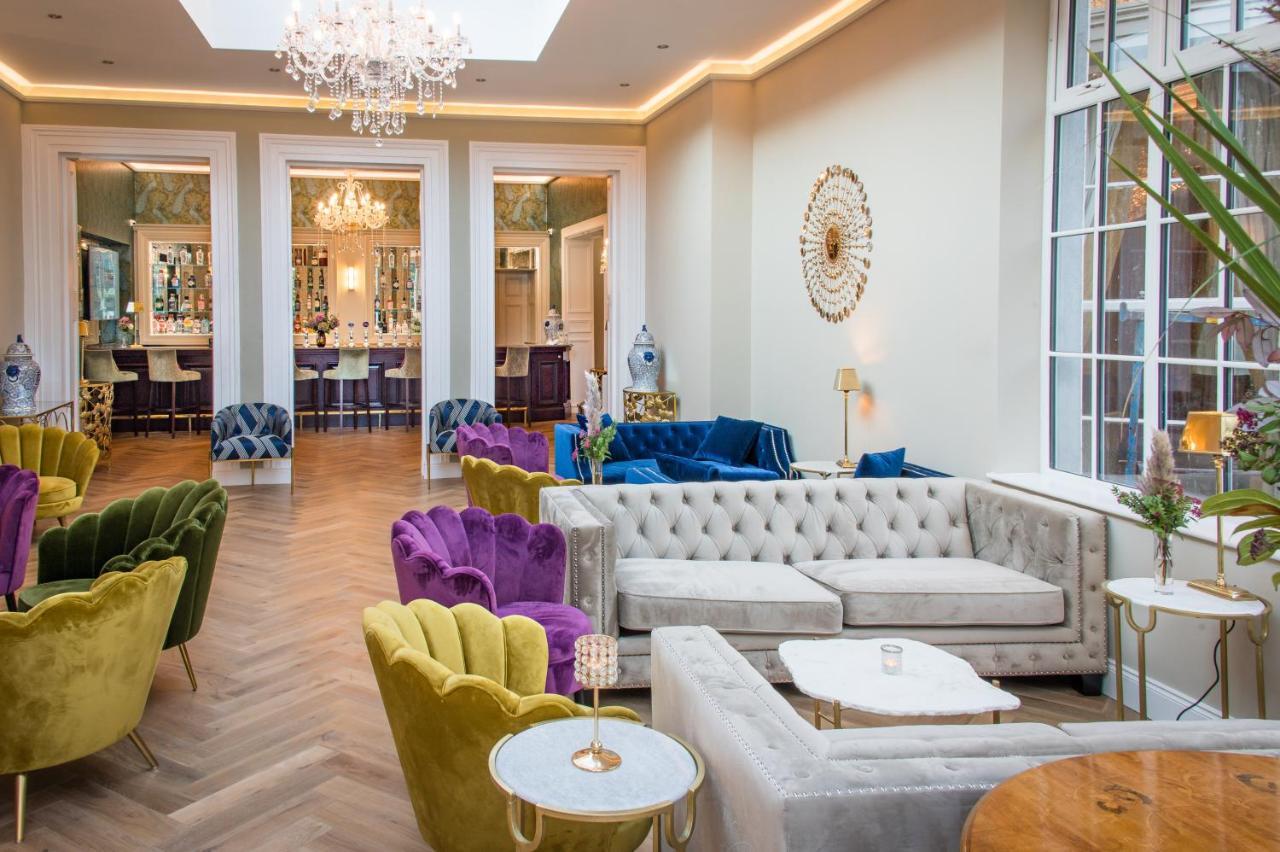 Cork'S Vienna Woods Hotel & Villas ภายนอก รูปภาพ