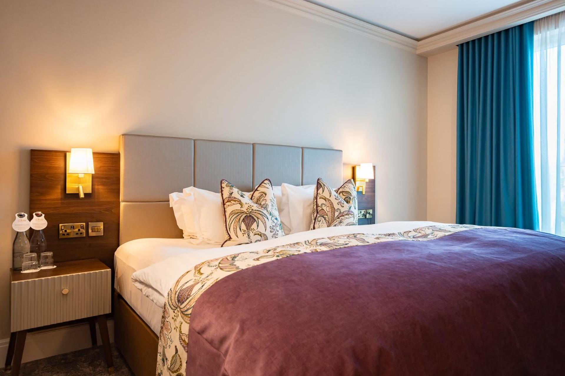 Cork'S Vienna Woods Hotel & Villas ภายนอก รูปภาพ