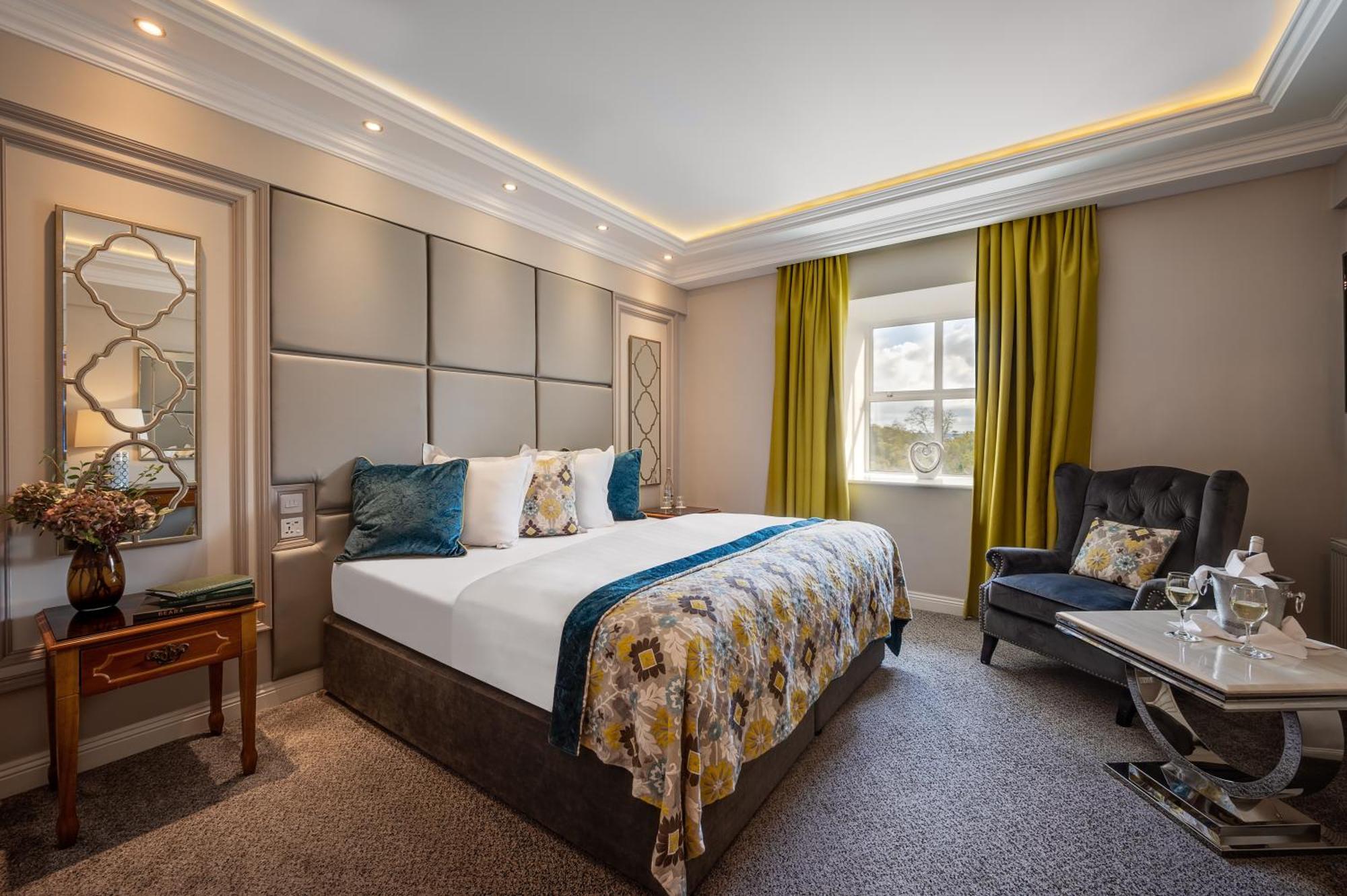 Cork'S Vienna Woods Hotel & Villas ภายนอก รูปภาพ